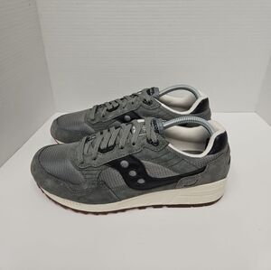 Saucony Men's Gray and Black Athletic Sneakers